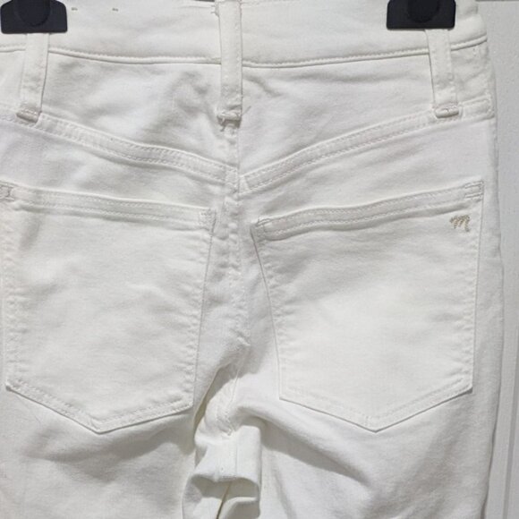 Madewell | 9" Mid-Rise Skinny Jeans in Pure White - Picture 11 of 13